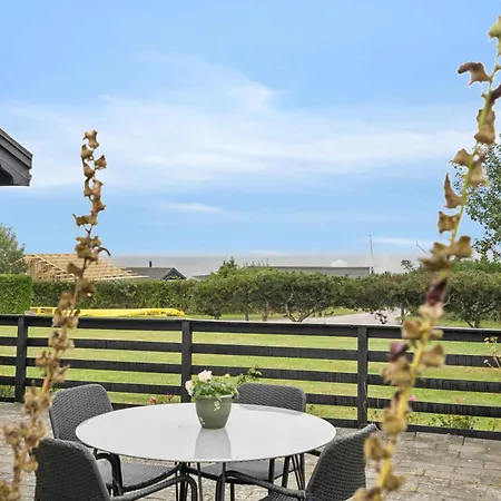 Holiday home In Horne With Sea View