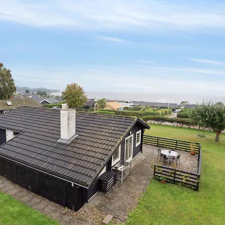 Prázdninový dům In Horne With Sea View