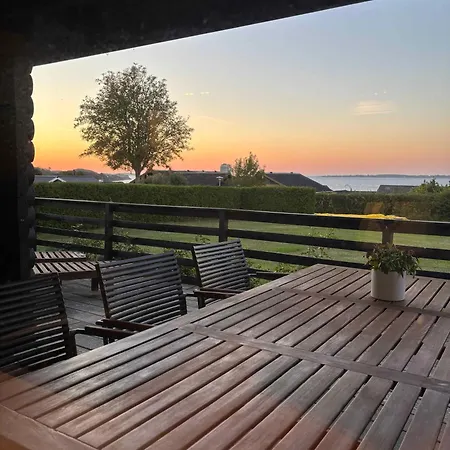 Casa de Férias In Horne With Sea View Fåborg