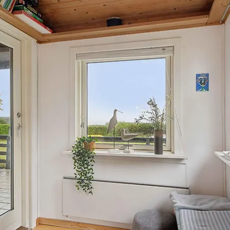 In Horne With Sea View